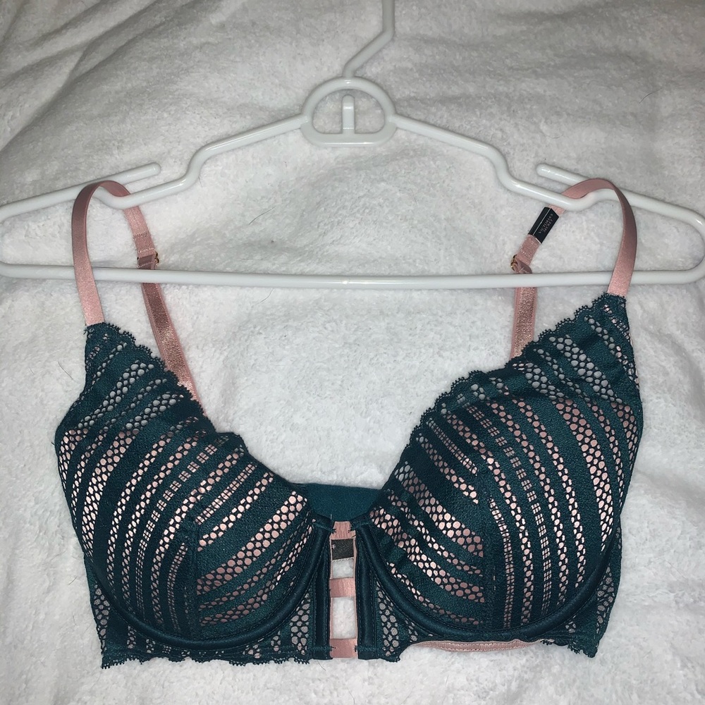 Victoria’s Secret Bra